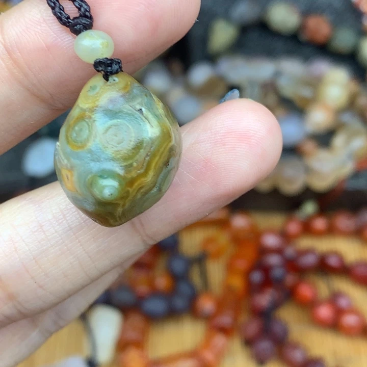 玛瑙/玉髓未镶嵌珠宝半成品