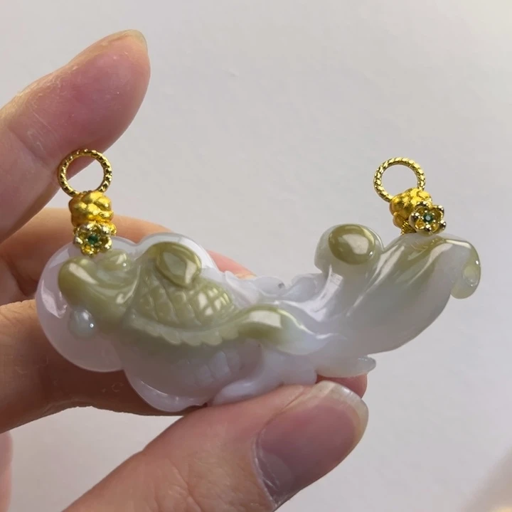 翡翠吊坠(赠链)未镶嵌代编织