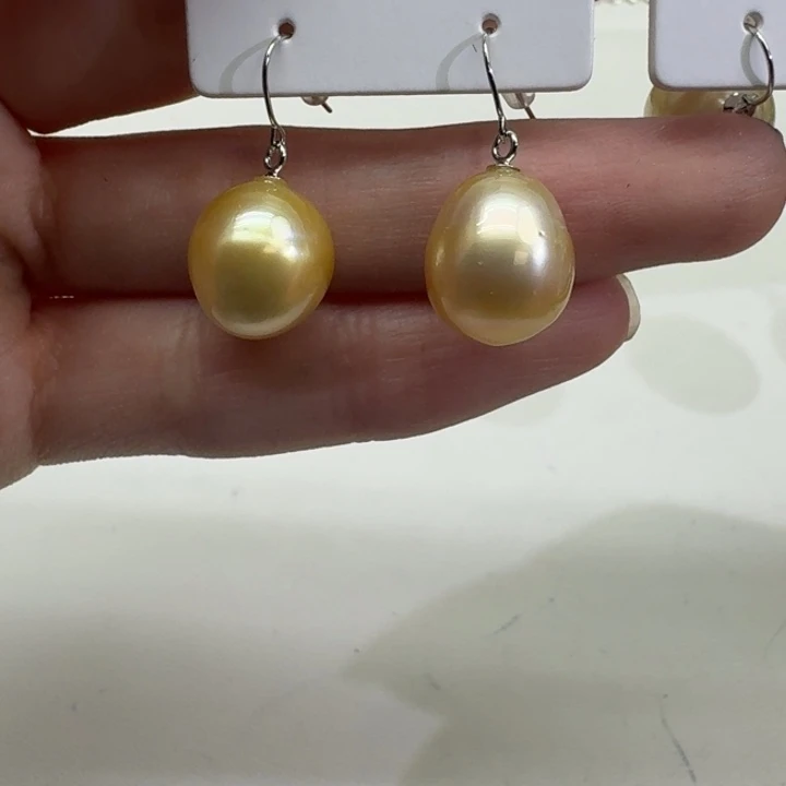 耳饰海水珍珠未镶嵌