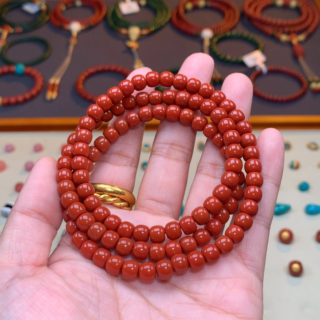 颈饰未镶嵌南红玛瑙