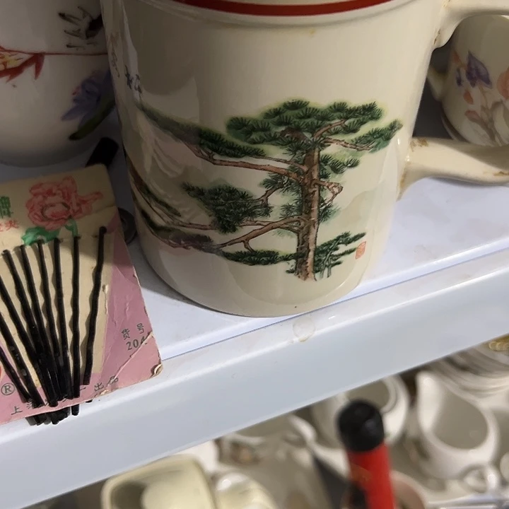 至***言瓷片陶瓷制品摆件