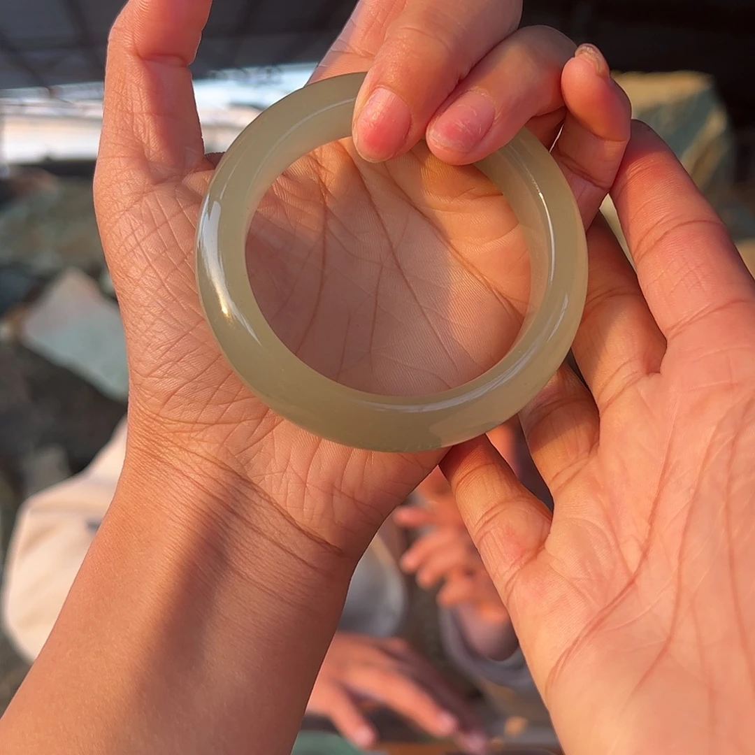 绿东陵冰晴水手镯