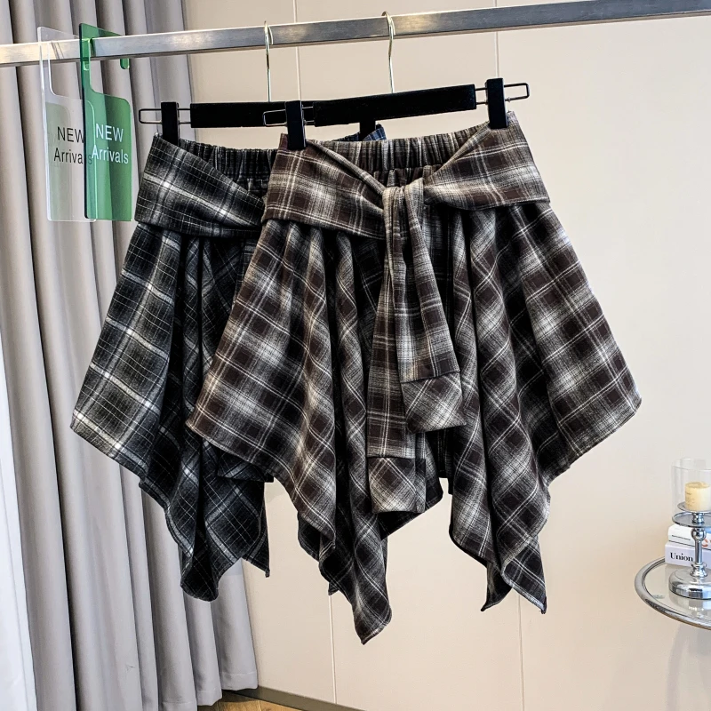 大码女装秋冬胖mm气质设计感不规则格纹绑带屁帘松紧腰半身裙