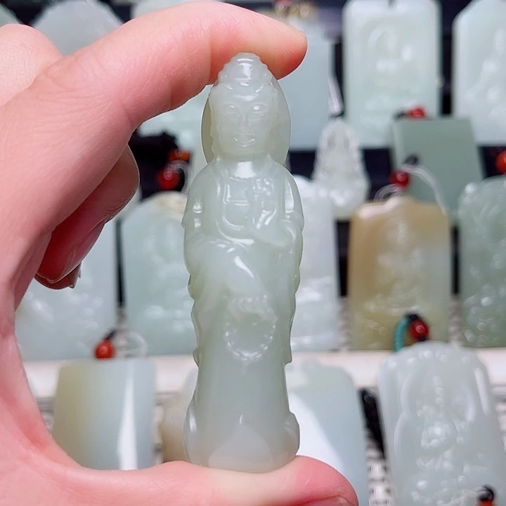 和田玉未镶嵌挂件