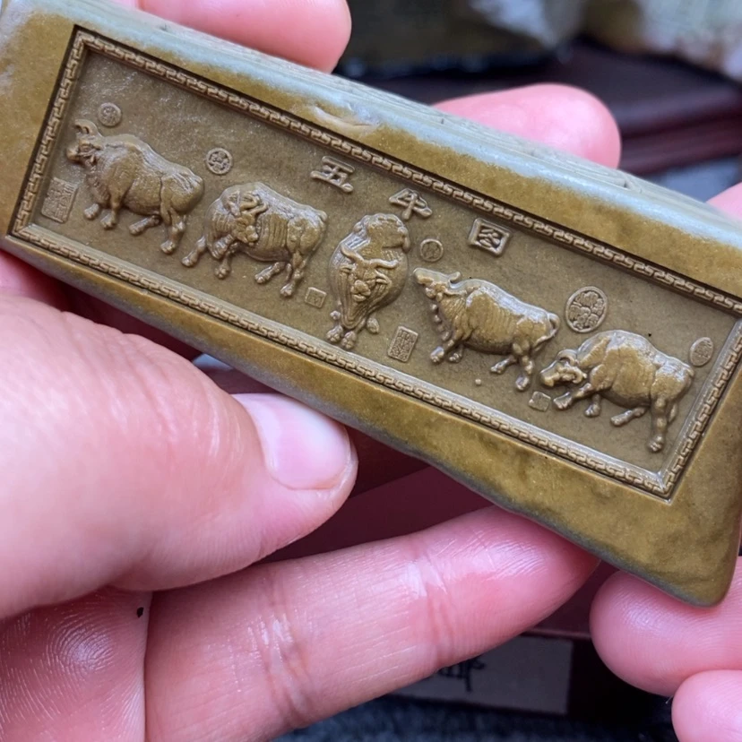【闪购商品】原石雕刻手把件