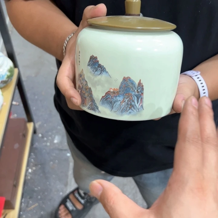 瑕疵福利品陶瓷茶叶罐介意勿拍
