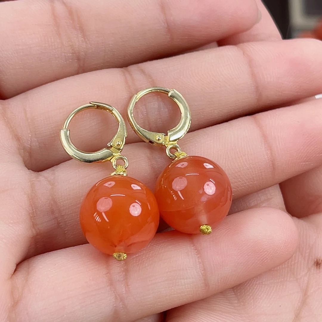 南红玛瑙银S925镶嵌保山滴水洞柿子红耳扣13mm