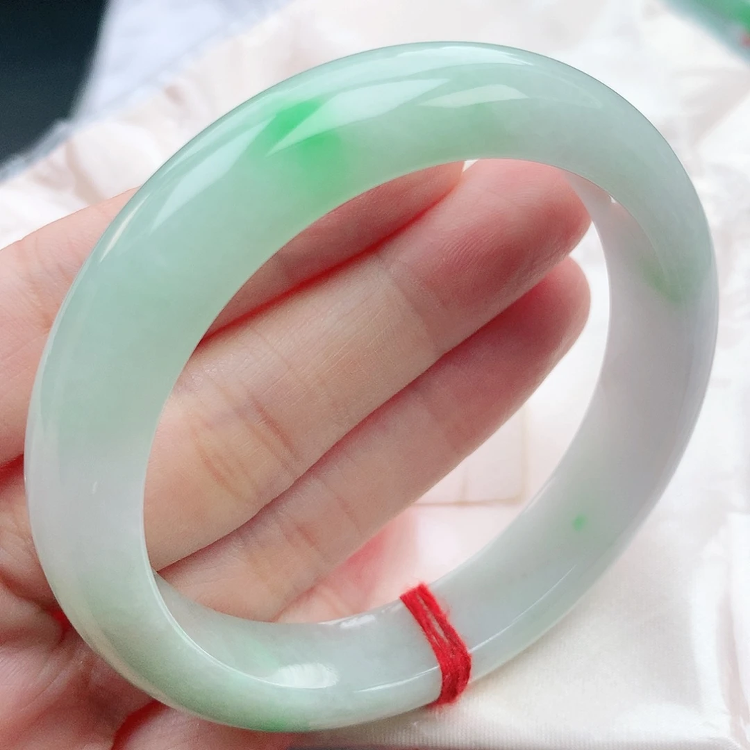 翡翠手镯未镶嵌56圈口881891
