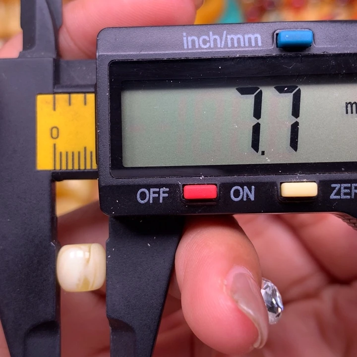 非金属仿琥珀配饰11