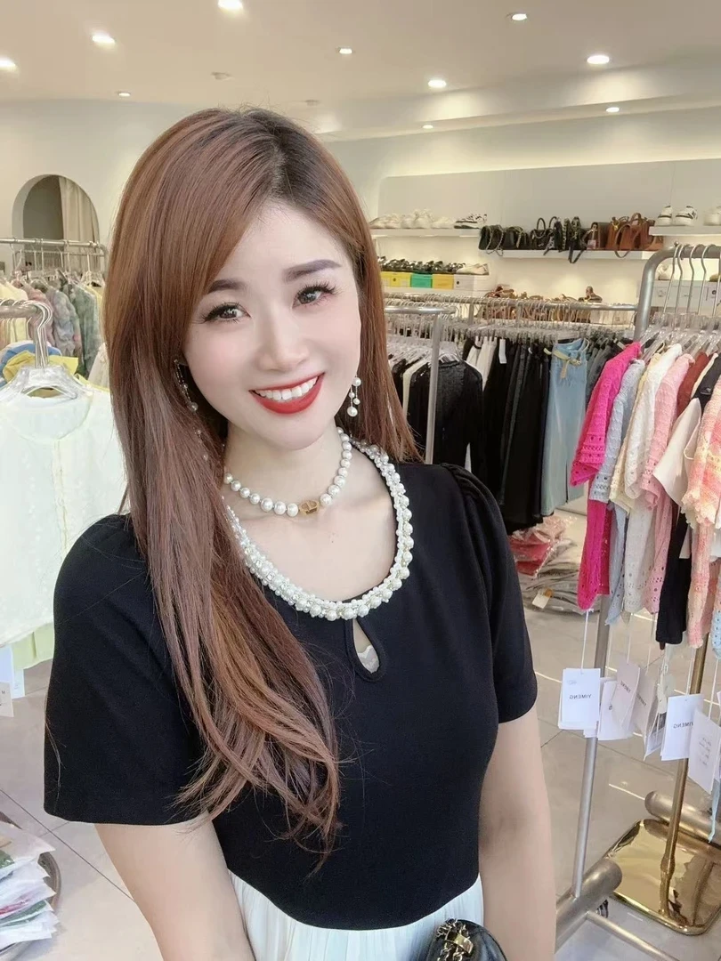 荷叶边收腰显瘦连衣裙