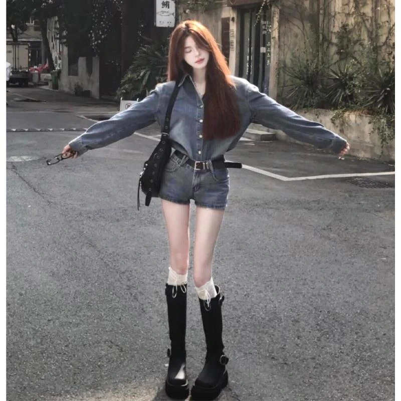 复古休闲牛仔套装女春秋韩系长袖衬衫外套穿搭阔腿短裤时尚两件套