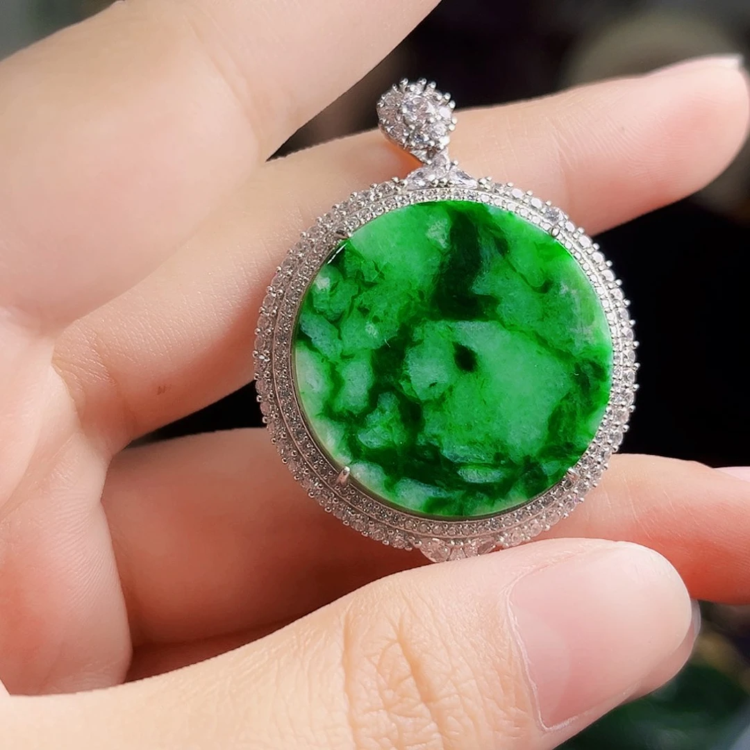 颈饰银S925镶嵌翡翠多样性