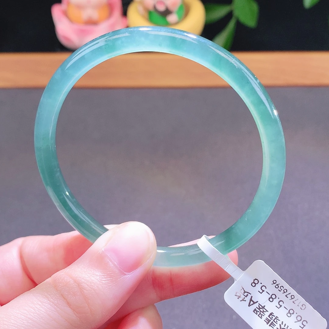 翡翠未镶嵌手镯天然翡翠