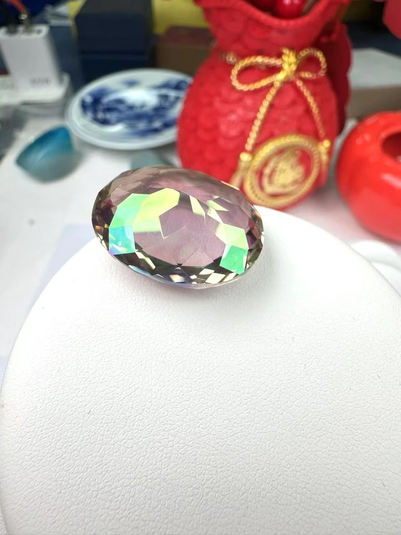 K632精品奢华时尚款裸石吊坠多样性发其一