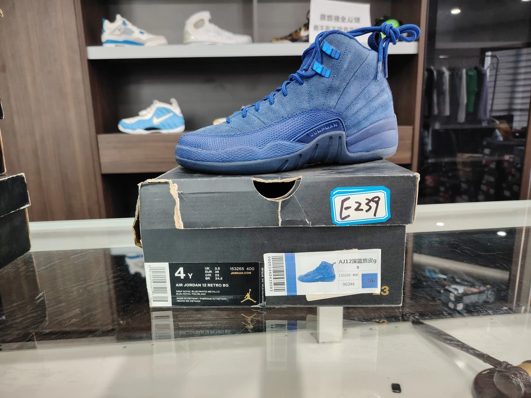 nike AJ12深蓝麂皮gs 全新原盒 36码 e239号