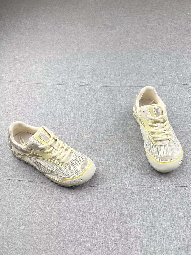 单网透气运动休闲鞋女德训鞋2025夏季新款防滑底登山鞋慢跑鞋