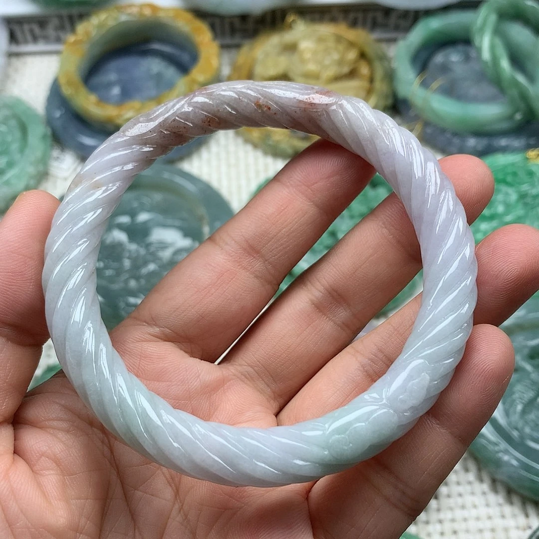 未镶嵌手镯翡翠复古风格