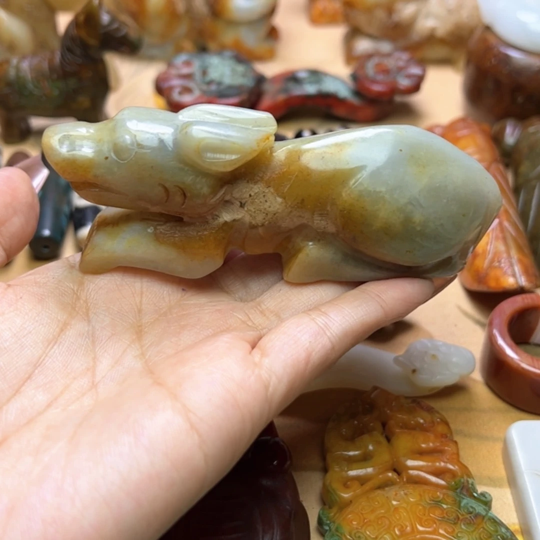 【闪购商品】蛇纹石玉颈饰未镶嵌