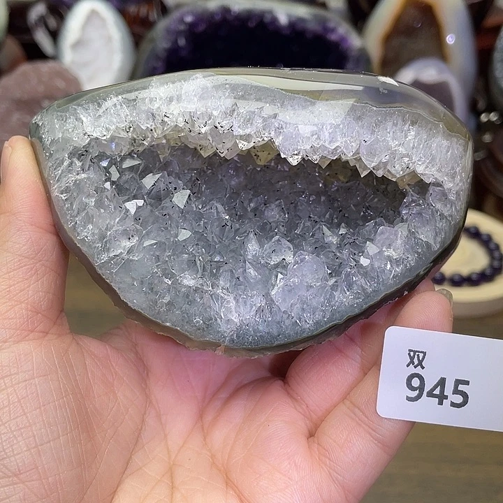 张***菡大型摆件（非配饰）水晶未镶嵌