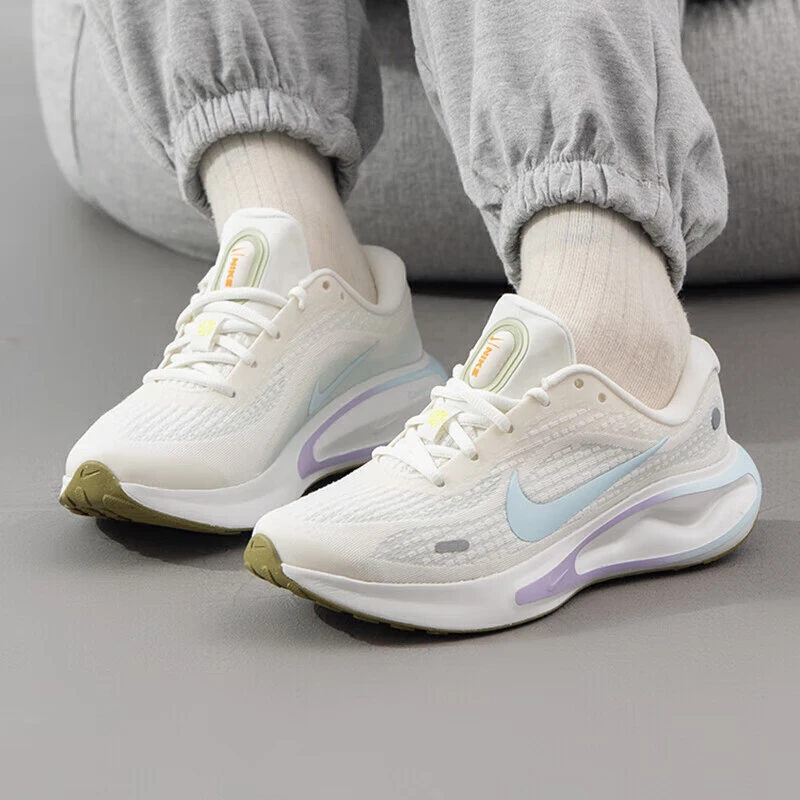 NIKE/耐克女子公路专业跑步鞋夏季缓震反光