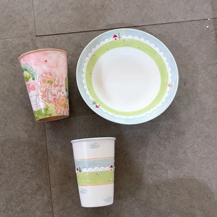 ****️瓷片小羊杯子微瑕一起三件
