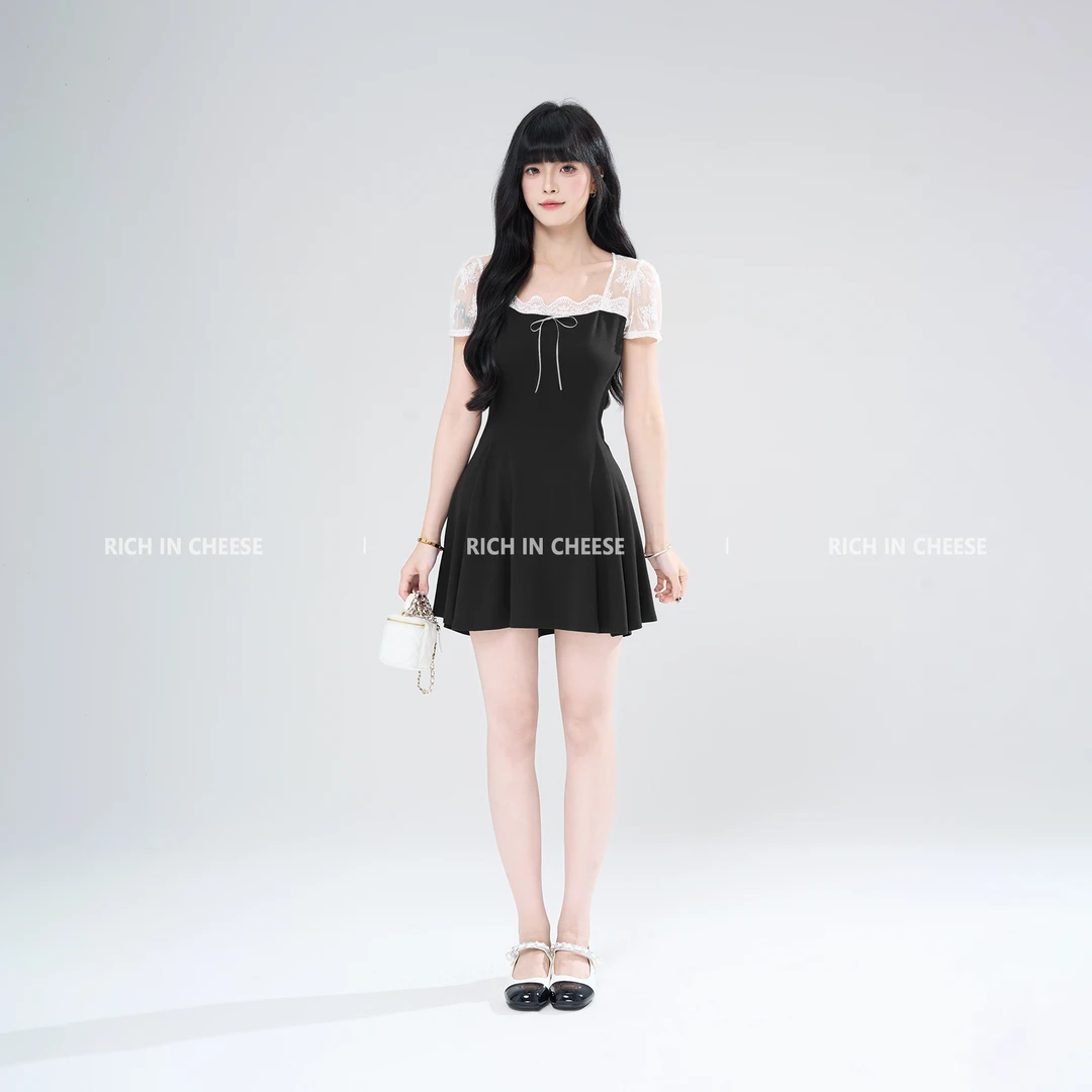 【清清】RICHINCHEESE 甜美少女 法式简约风蕾丝拼接针织收腰连衣裙