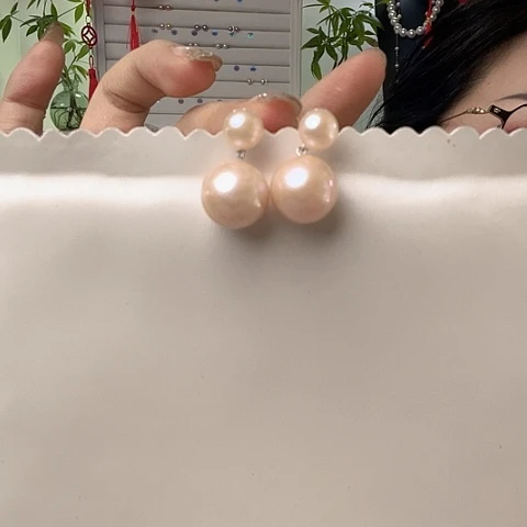 淡水珍珠耳饰未镶嵌