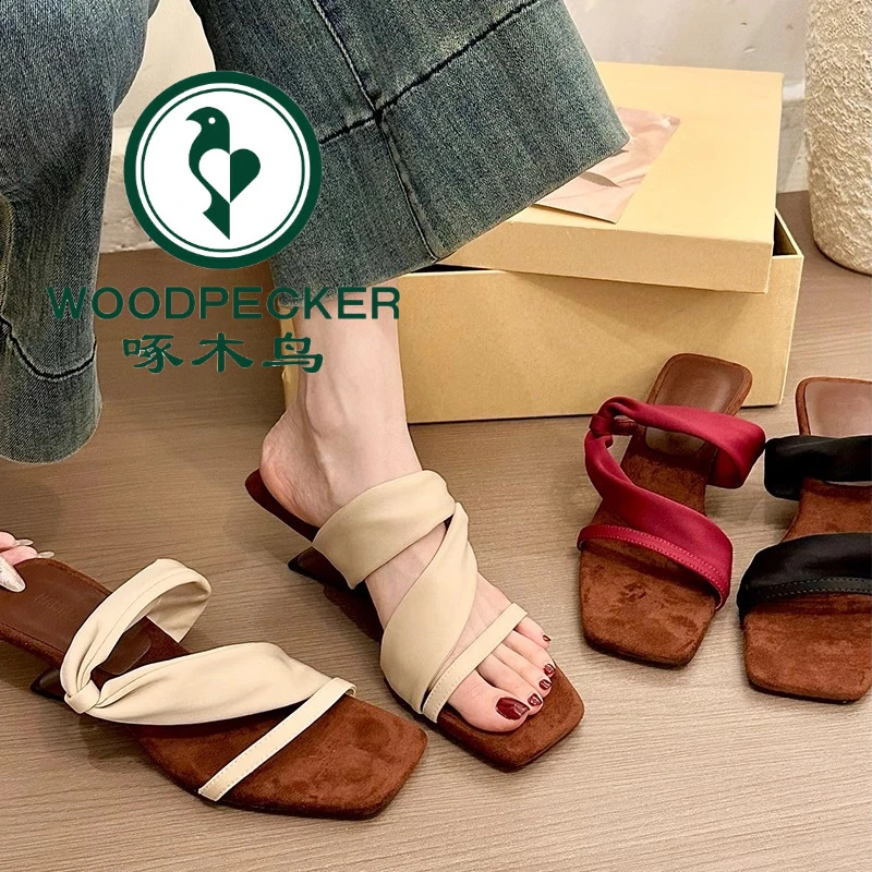 啄木鸟小众设计感复古坡跟凉鞋女2025夏季新款时尚方头露趾凉拖鞋