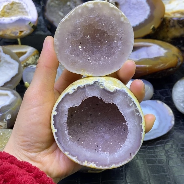 水晶珠宝半成品未镶嵌粉晶盆