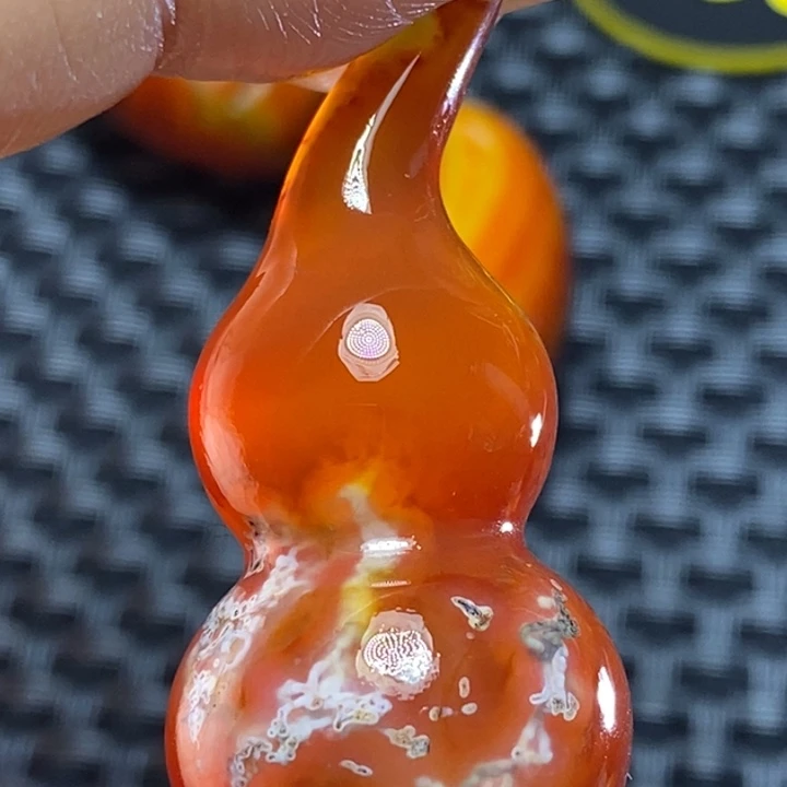 玛瑙/玉髓颈饰未镶嵌佳**辰