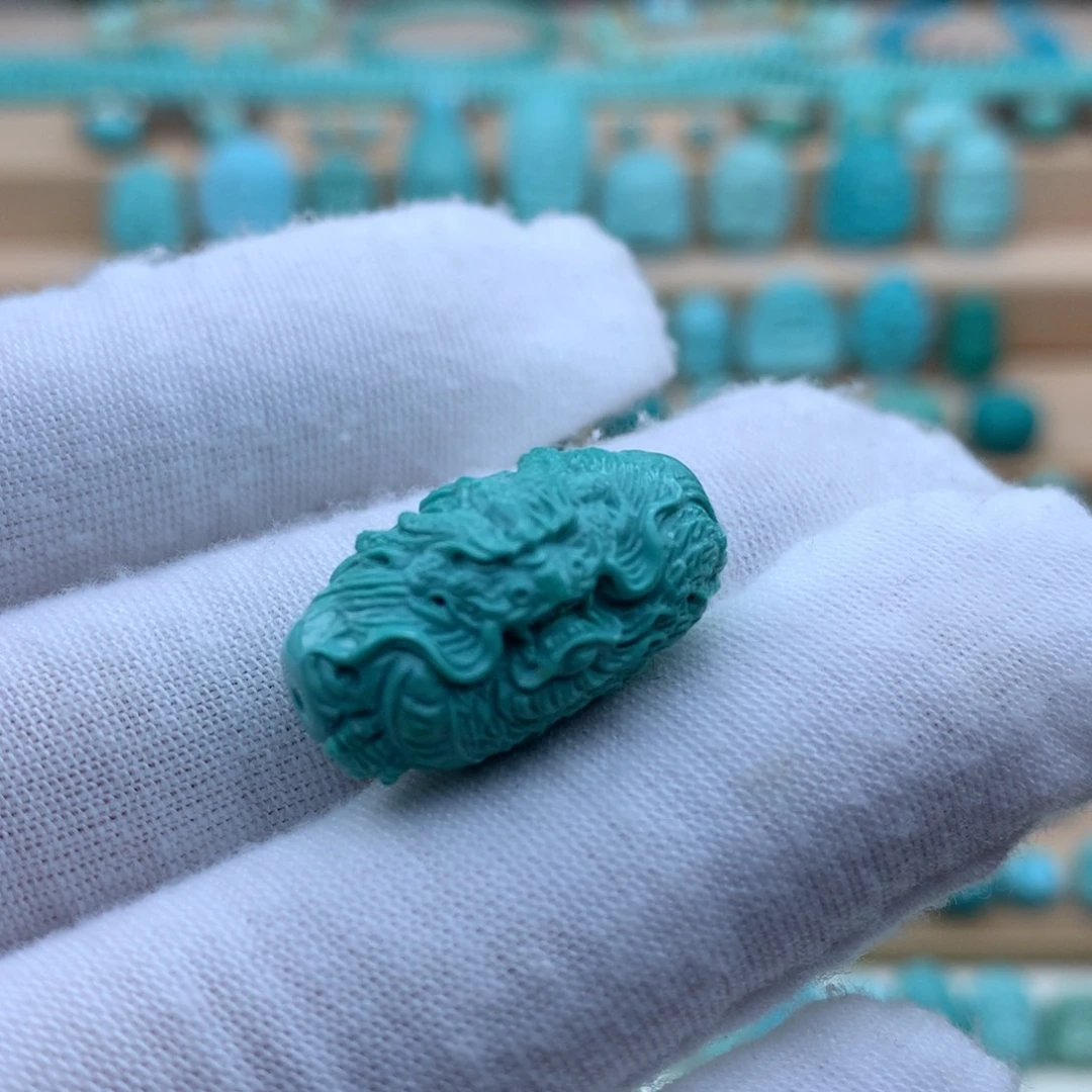 绿松石未镶嵌原矿绿松石龙桶珠