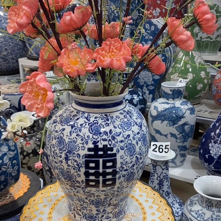 【闪购商品】摆件青花瓷手绘花瓶。。