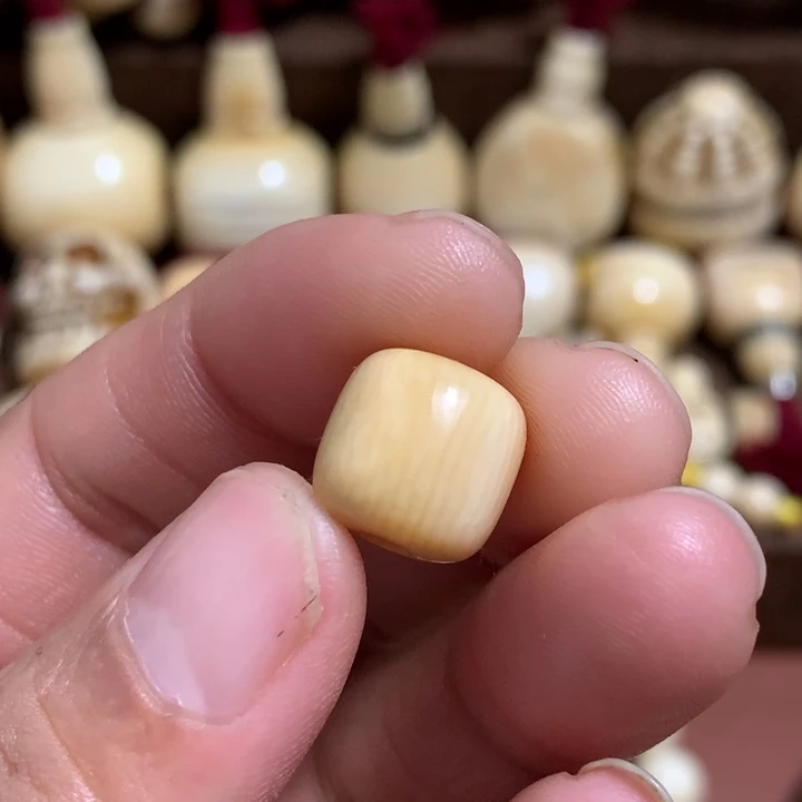 ****舒龙脊菩提吊坠配饰