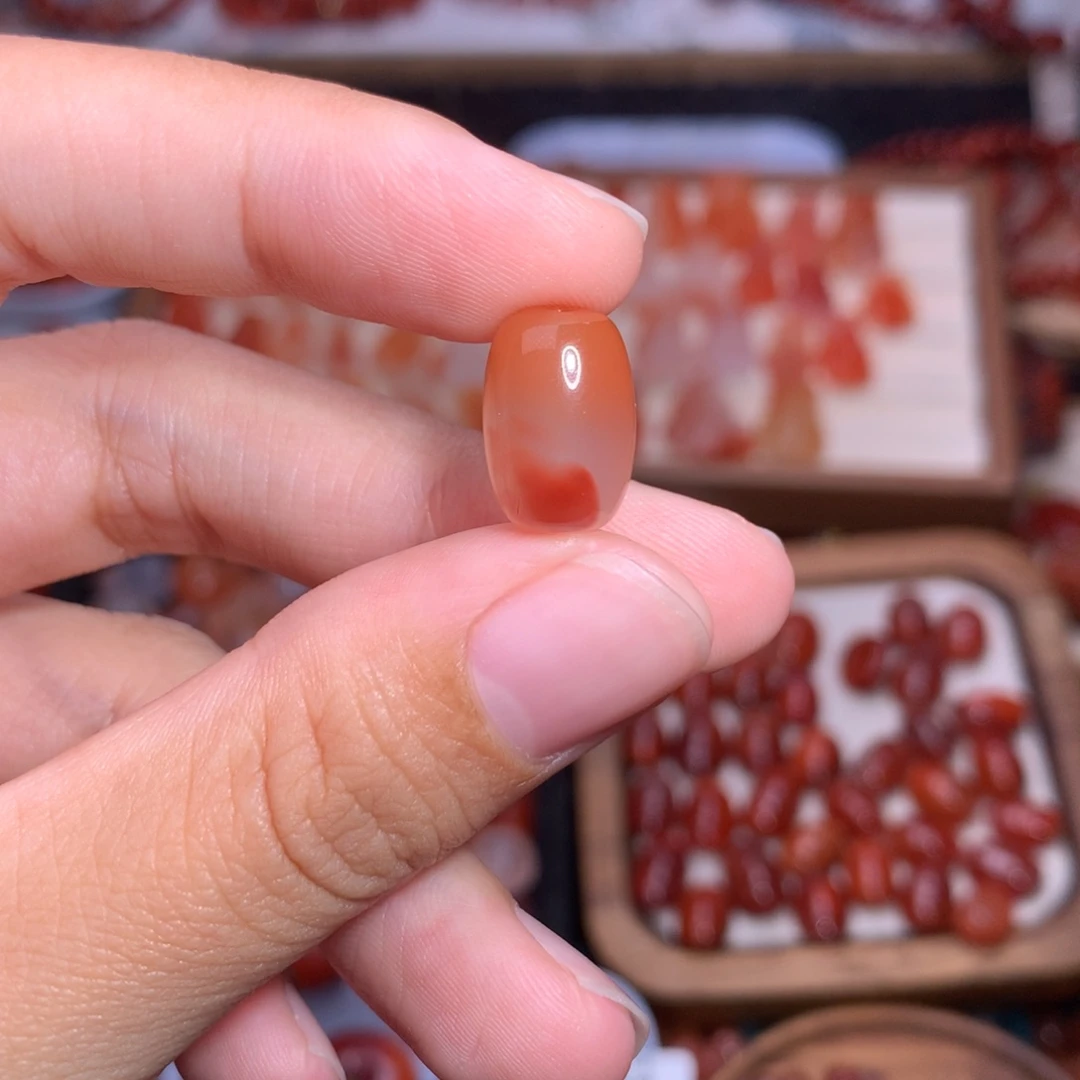 南红玛瑙未镶嵌珠宝半成品枣珠