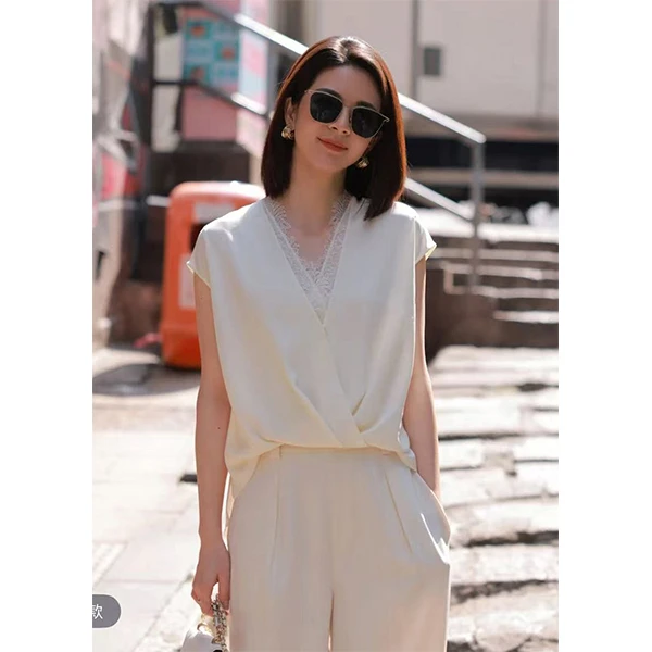 醋酸假两件洋气衣服女装上衣夏季无袖蕾丝衬衫设计感温婉大方衬衣