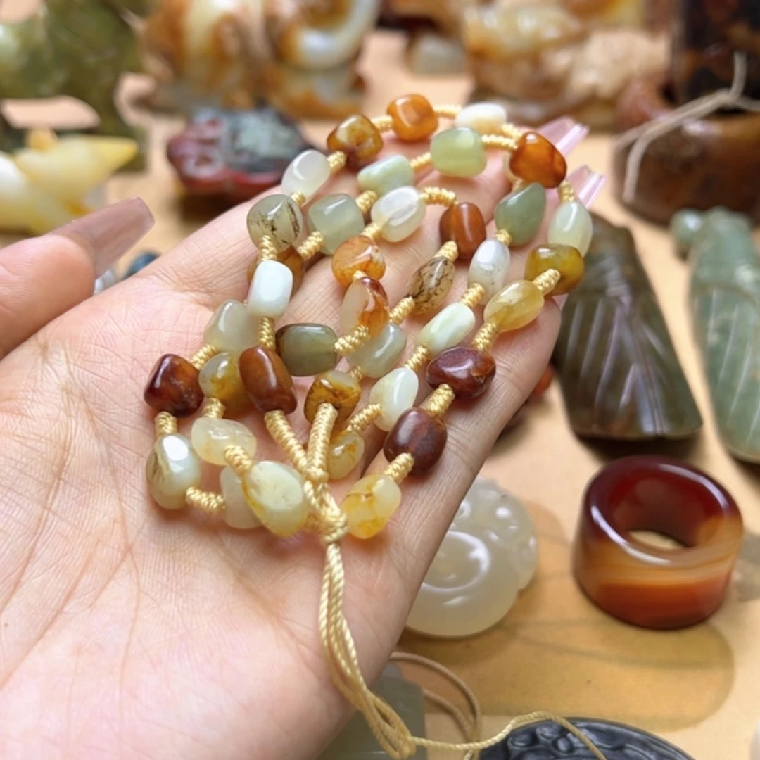 【闪购商品】蛇纹石玉颈饰未镶嵌