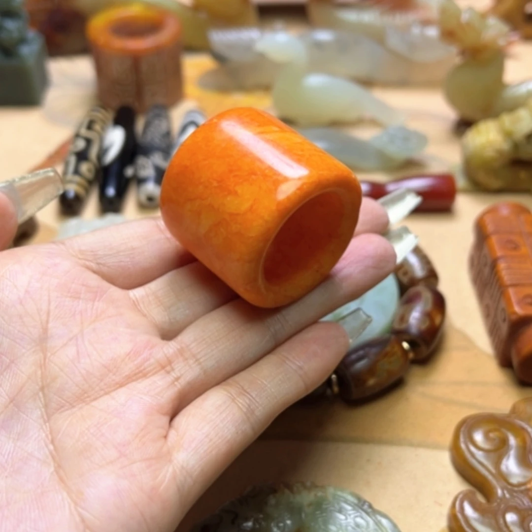 【闪购商品】蛇纹石玉颈饰未镶嵌