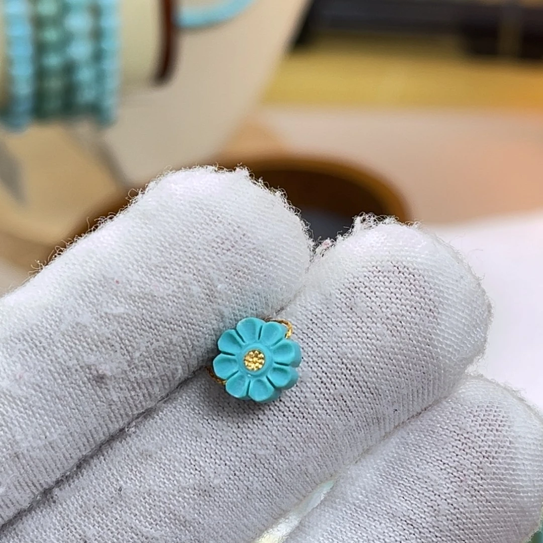 绿松石未镶嵌珠宝奇石花花