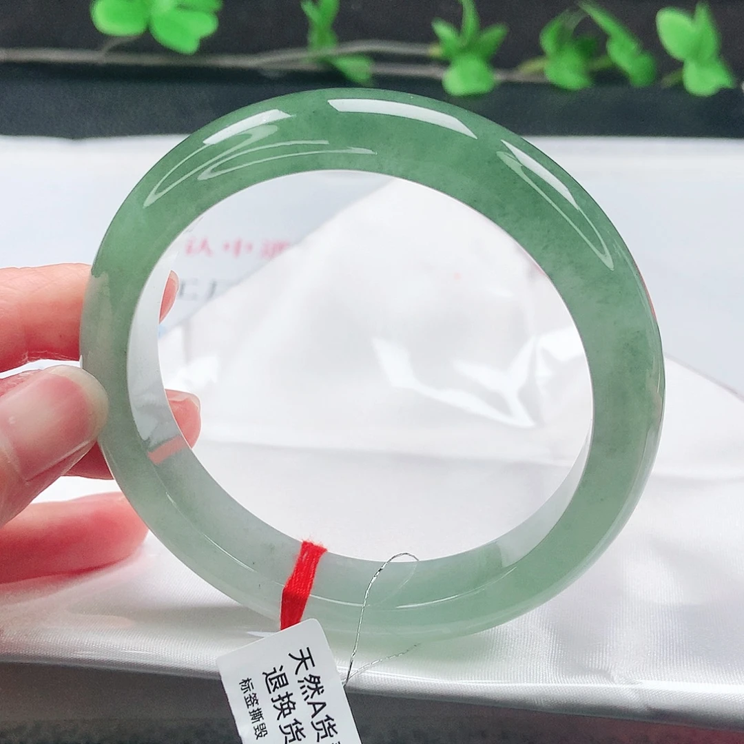 未镶嵌手镯翡翠60圈