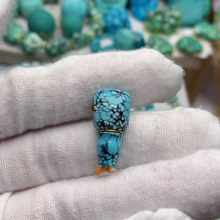 绿松石18K金镶嵌珠宝奇石