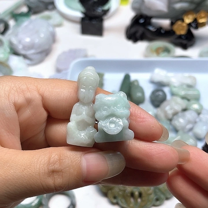 定制翡翠未镶嵌翡翠