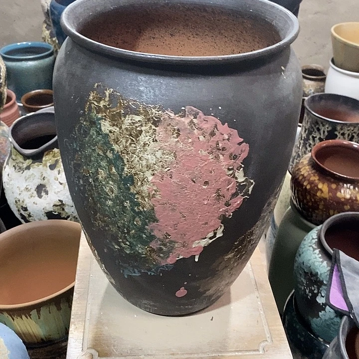 紫砂花盆口26高度41油画………