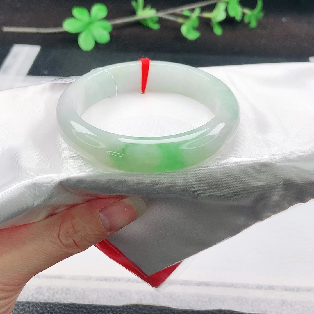未镶嵌手镯翡翠58圈