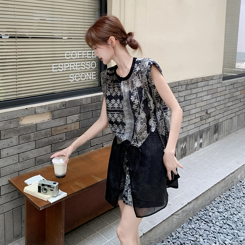 民族风复古印花高级感无袖背心罩衫短裤套装女夏季时尚两件套