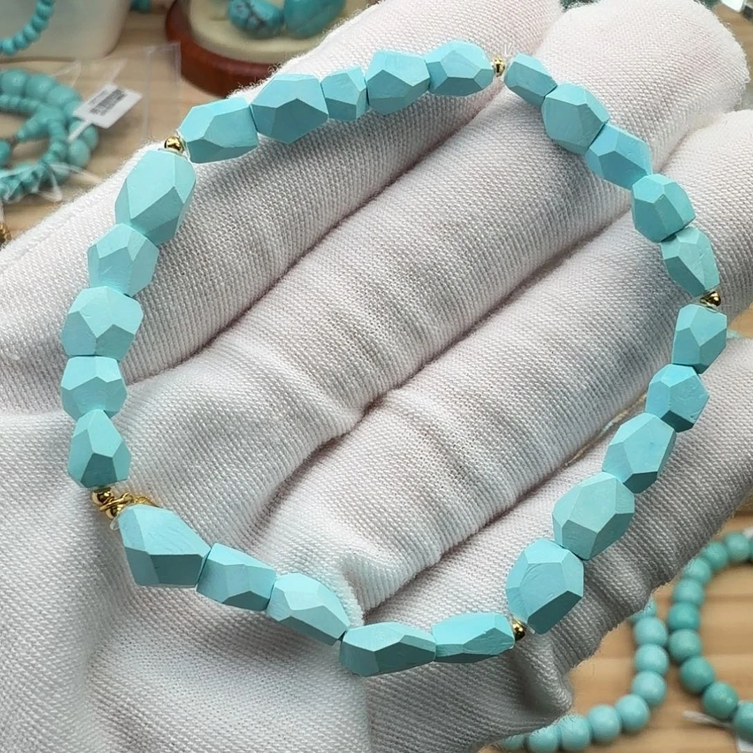 绿松石18K金镶嵌珠宝奇石