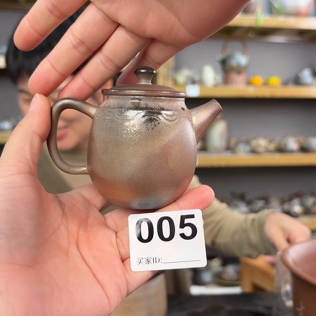 小***茶坭兴陶纯柴烧原矿泥料纯手工壶
