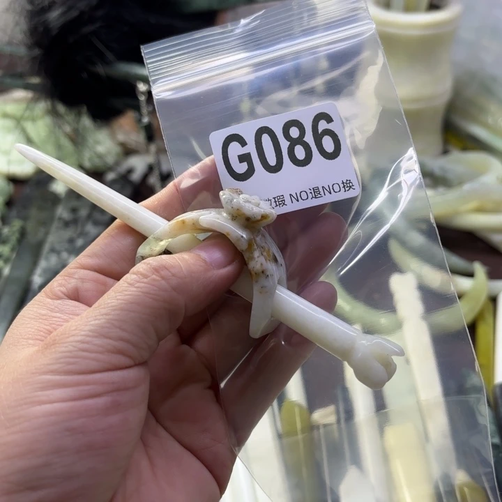 蛇纹石玉发饰合金蔓*