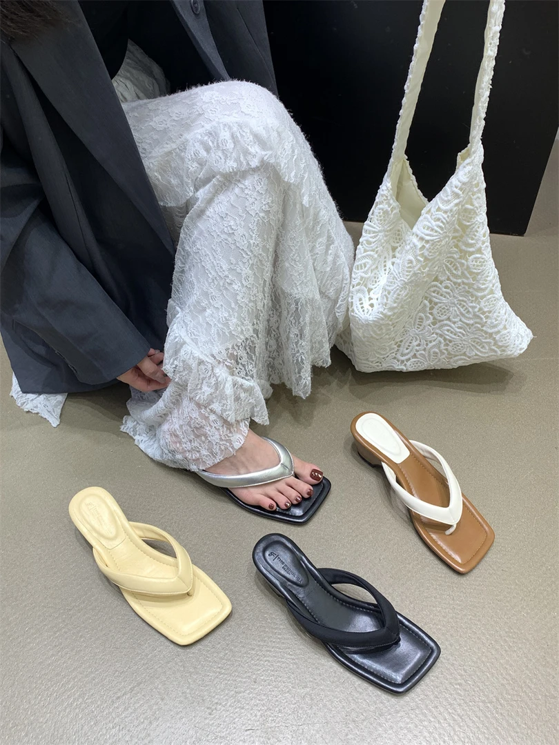 法式仙女风夹趾人字拖鞋女夏外穿粗跟凉拖鞋