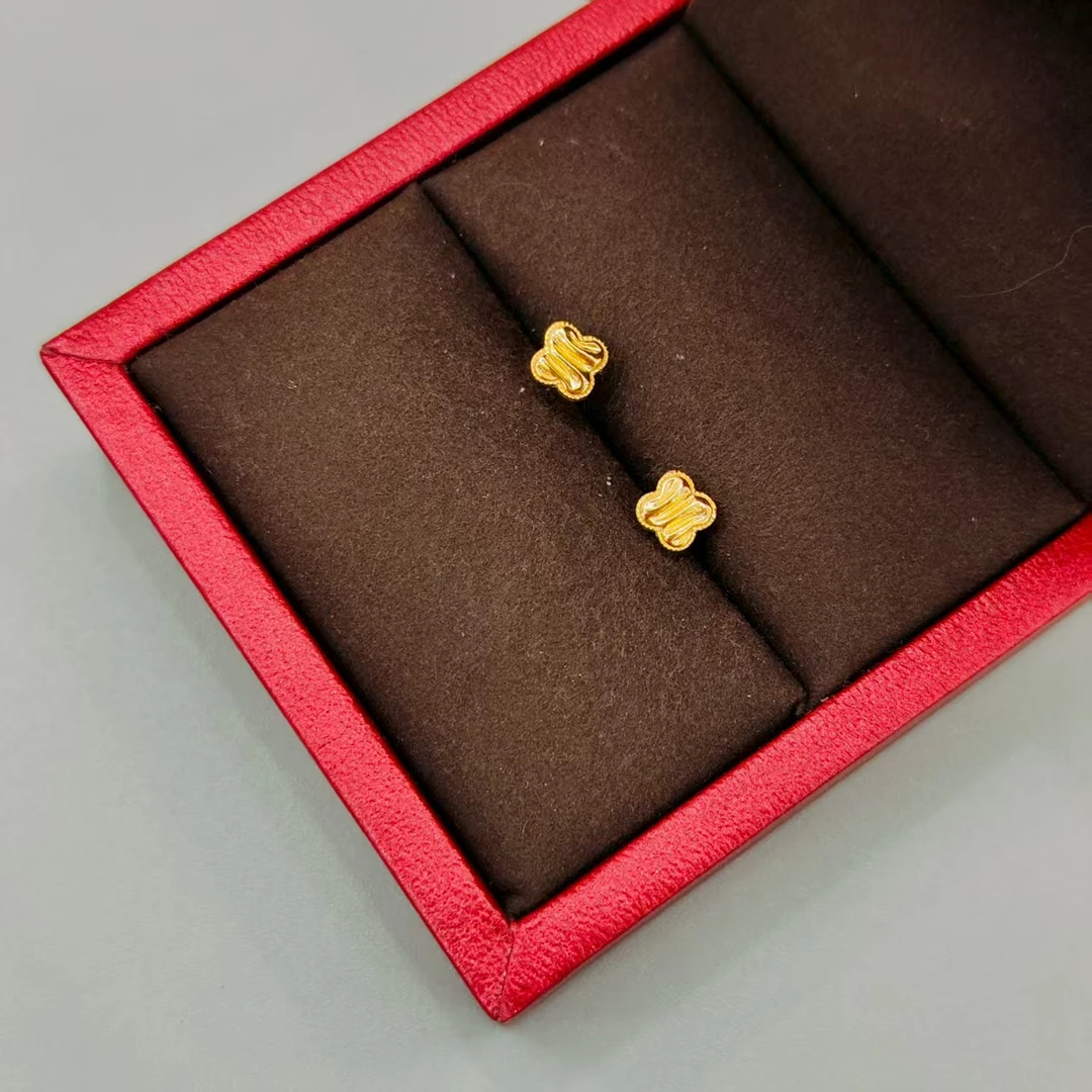 珺铺黄金 5G 足金999【一店】波浪纹四叶草直针耳钉