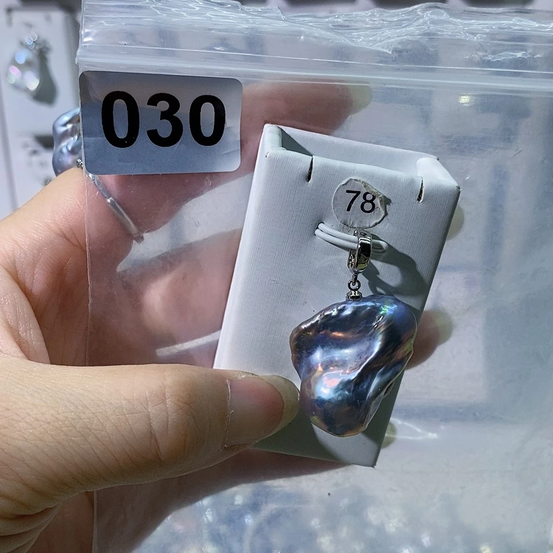 淡水珍珠合金颈饰